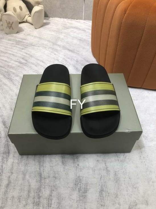 Picture of Burberry Slippers _SKUBurberrysz36-462Cnfy04053305